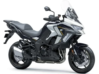 2025 Kawasaki Versys 1100 S - photo 3