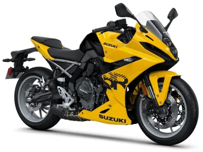 2025 Suzuki GSX 8R - photo 5