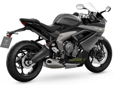 2025 Triumph Daytona 660 - photo 4