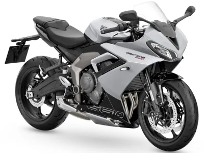 2025 Triumph Daytona 660 - photo 3
