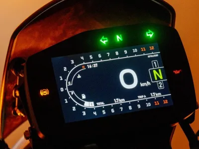 2022 Benelli Leoncino 800 - photo 2