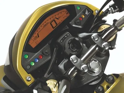 2011 Honda CB600F Hornet - photo 2