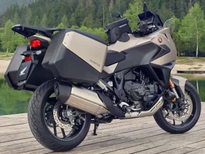 2025 Honda NT1100 - photo 3