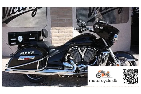 2017 Victory Police Commander I