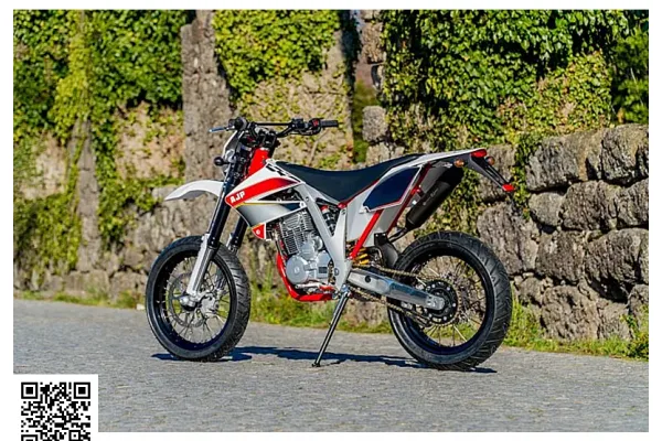 2020 AJP PR3 Supermoto Pro 125