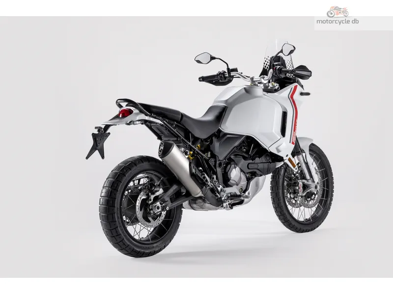 Ducati DesertX 2024 59476