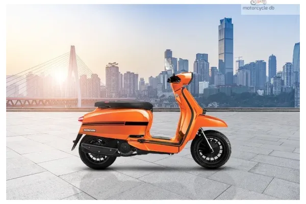 2024 Lambretta V125 Special