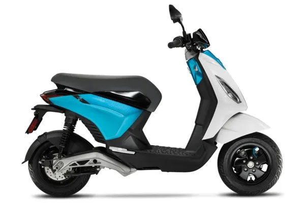2023 Piaggio 1