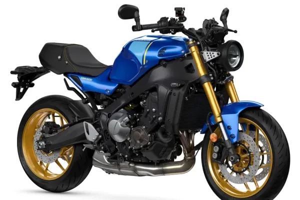 2025 Yamaha XSR900