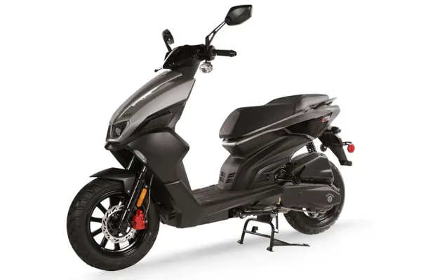 2025 Genuine Scooter Rattler 200I